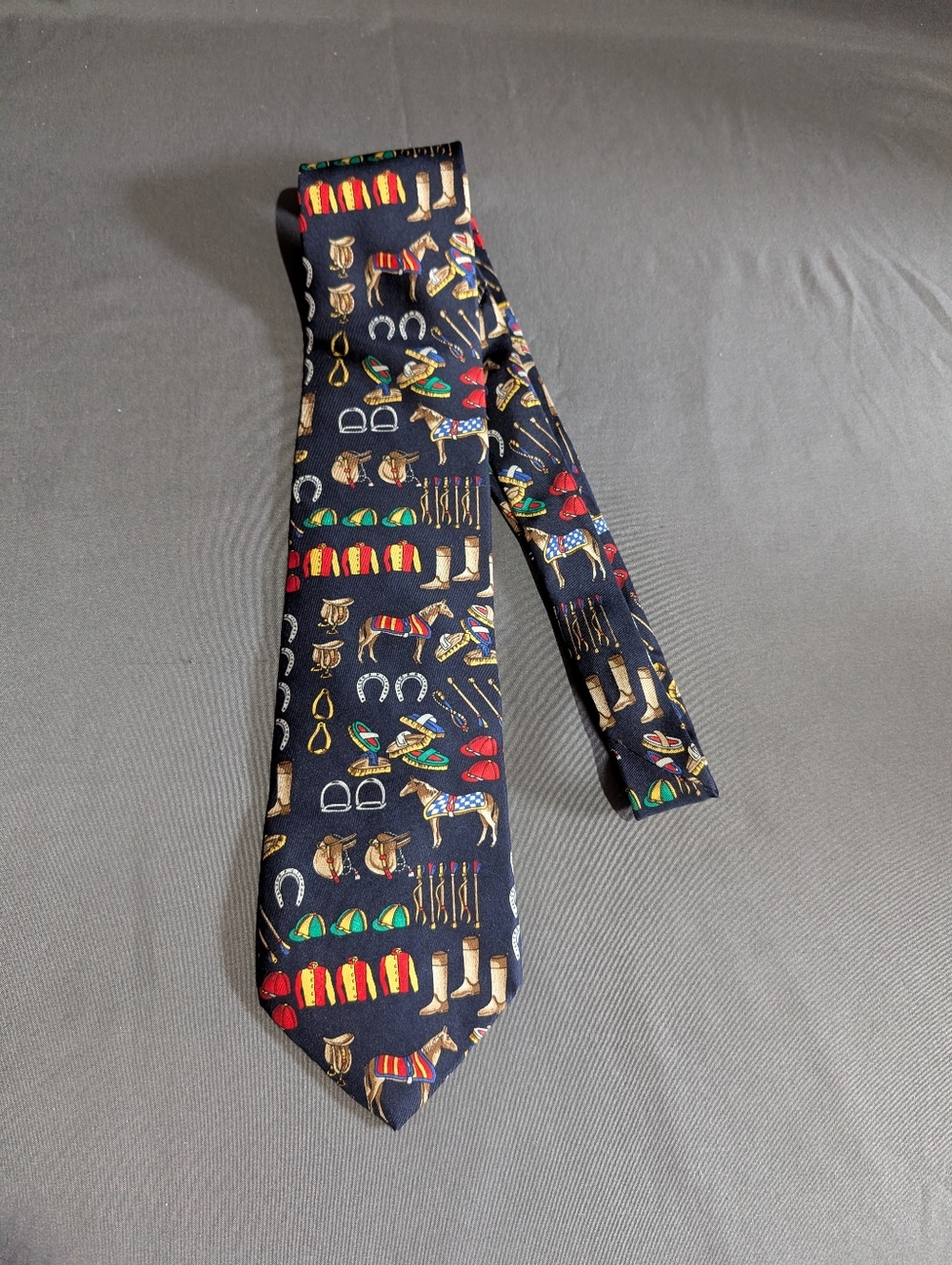 ALYNN 100% Silk Tie TACK SHOP Horses Saddles Silks Boots Racing